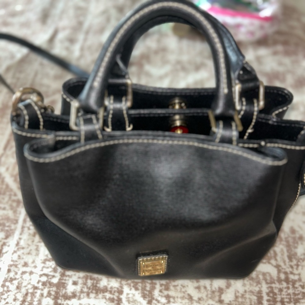 Dooney & Bourke Barlow Bag